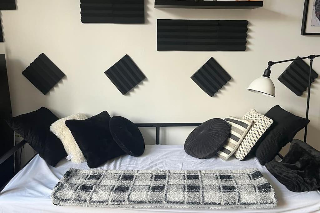 Comfy In London