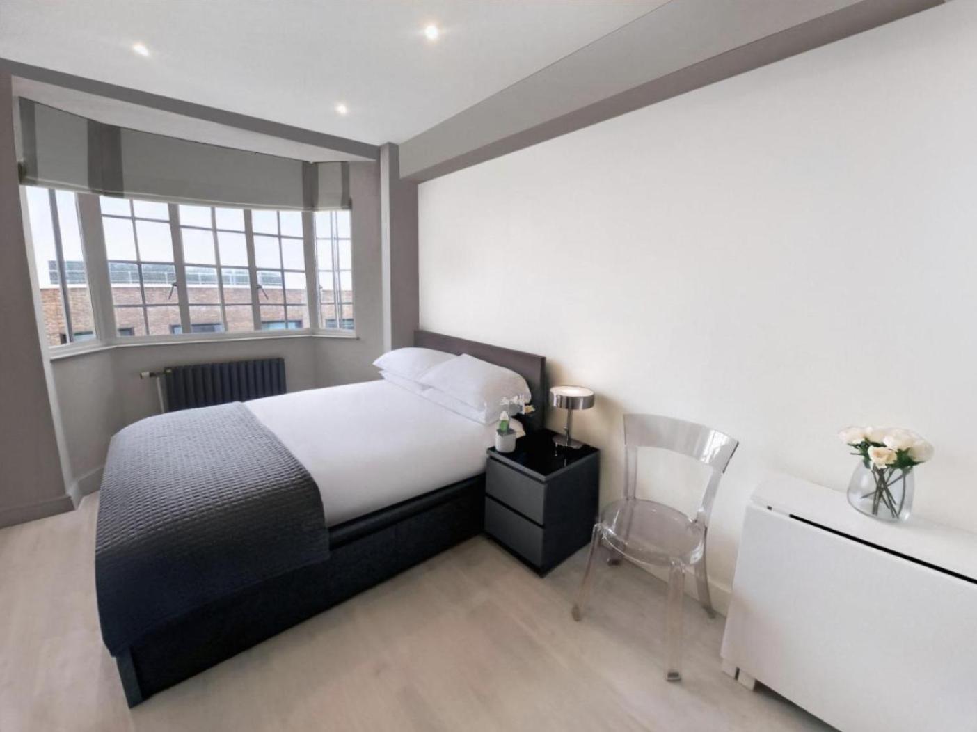 Chelsea Flat 10 Mins Harrods With Gym And Air Con * Londres