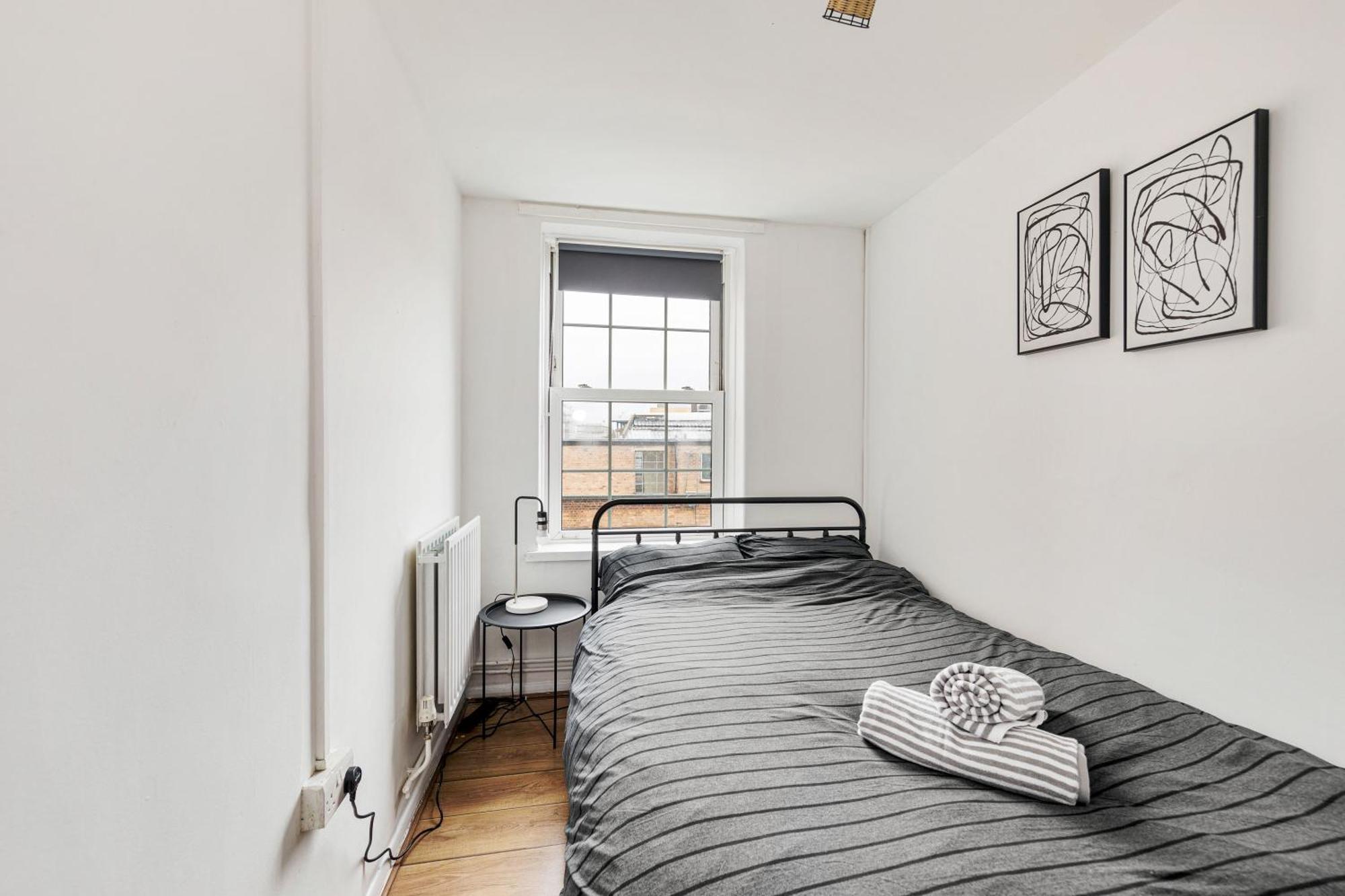 Sleek Shoreditch Hideout - 2 Bed Gem With Balcony In Apartamento *