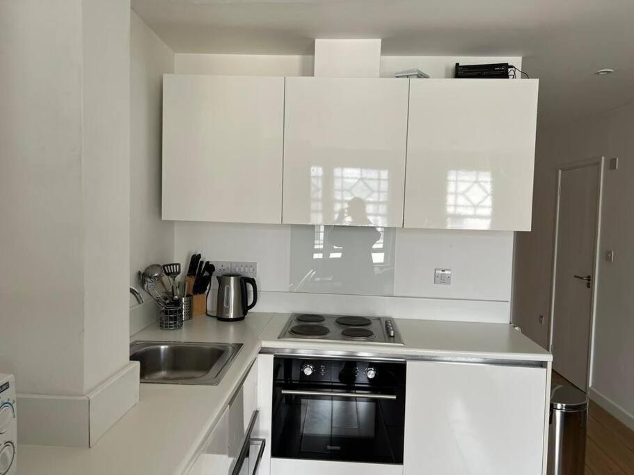 Piccadilly Living 1 Bedroom Flat In Vr11 Apartamento Londres