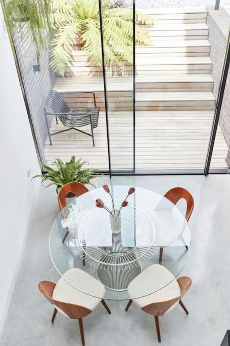 Designer Hackney In Clapton * London