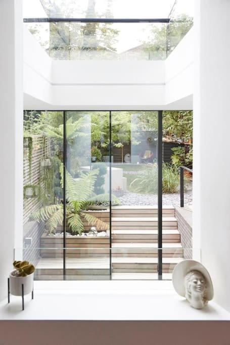 Designer Hackney In Clapton Holiday home London