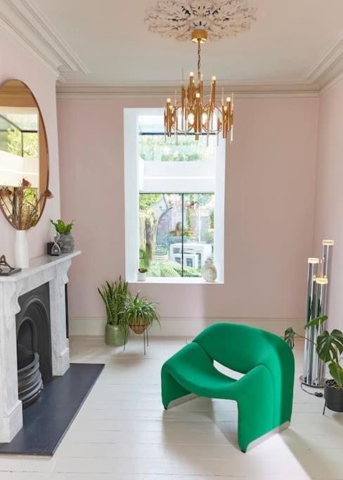 Designer Hackney In Clapton Holiday home