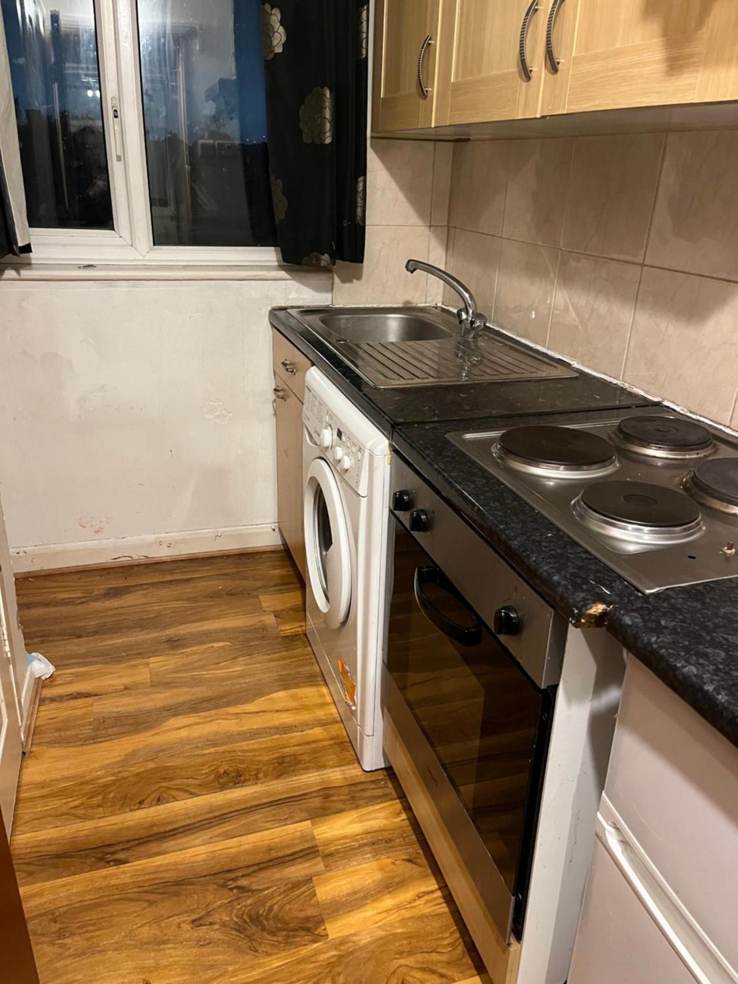 Queens Park Apartment