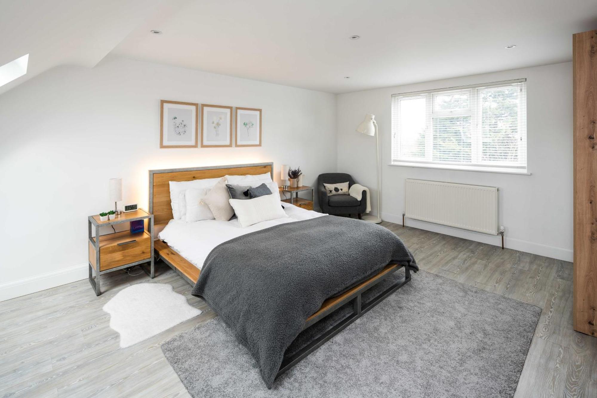 Contemporary 5 Bedroom With Garden North Finchley Сasa de vacaciones Londres