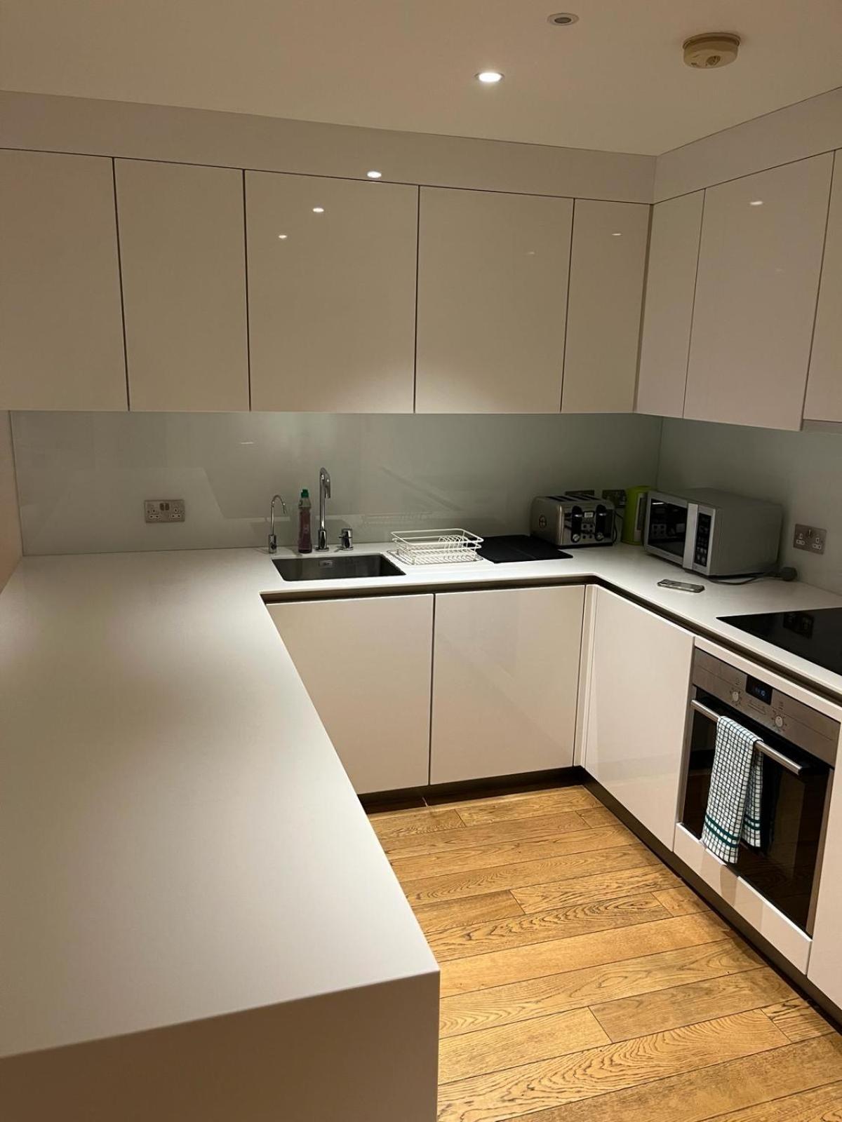 Cosy Long Term Apartment London