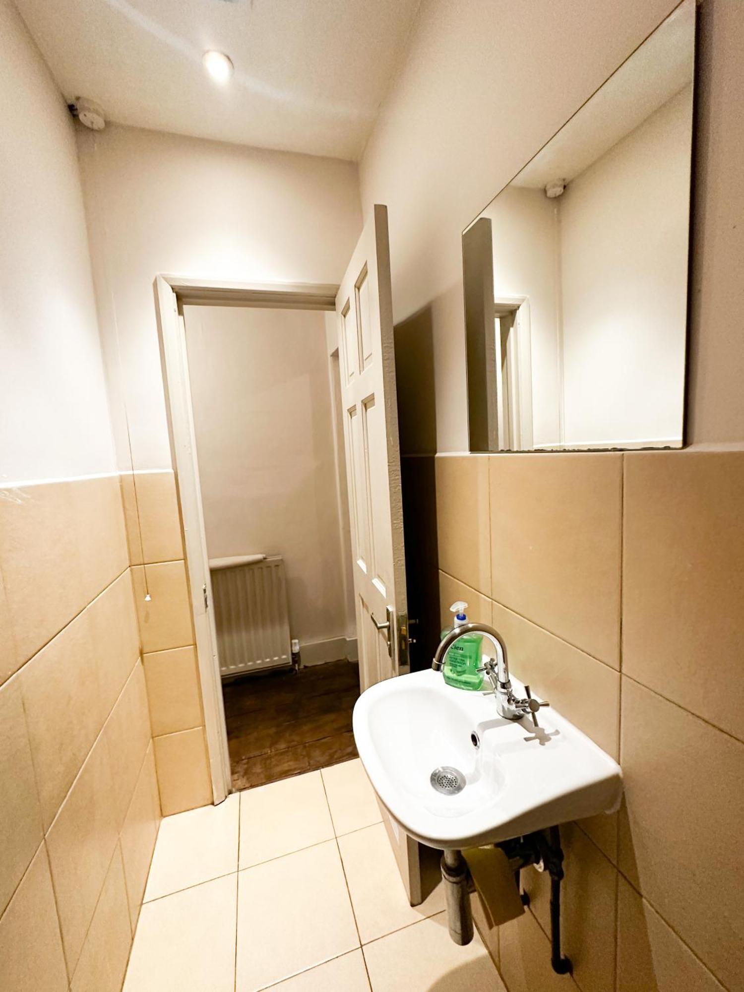 58 Alloa Townhouse
