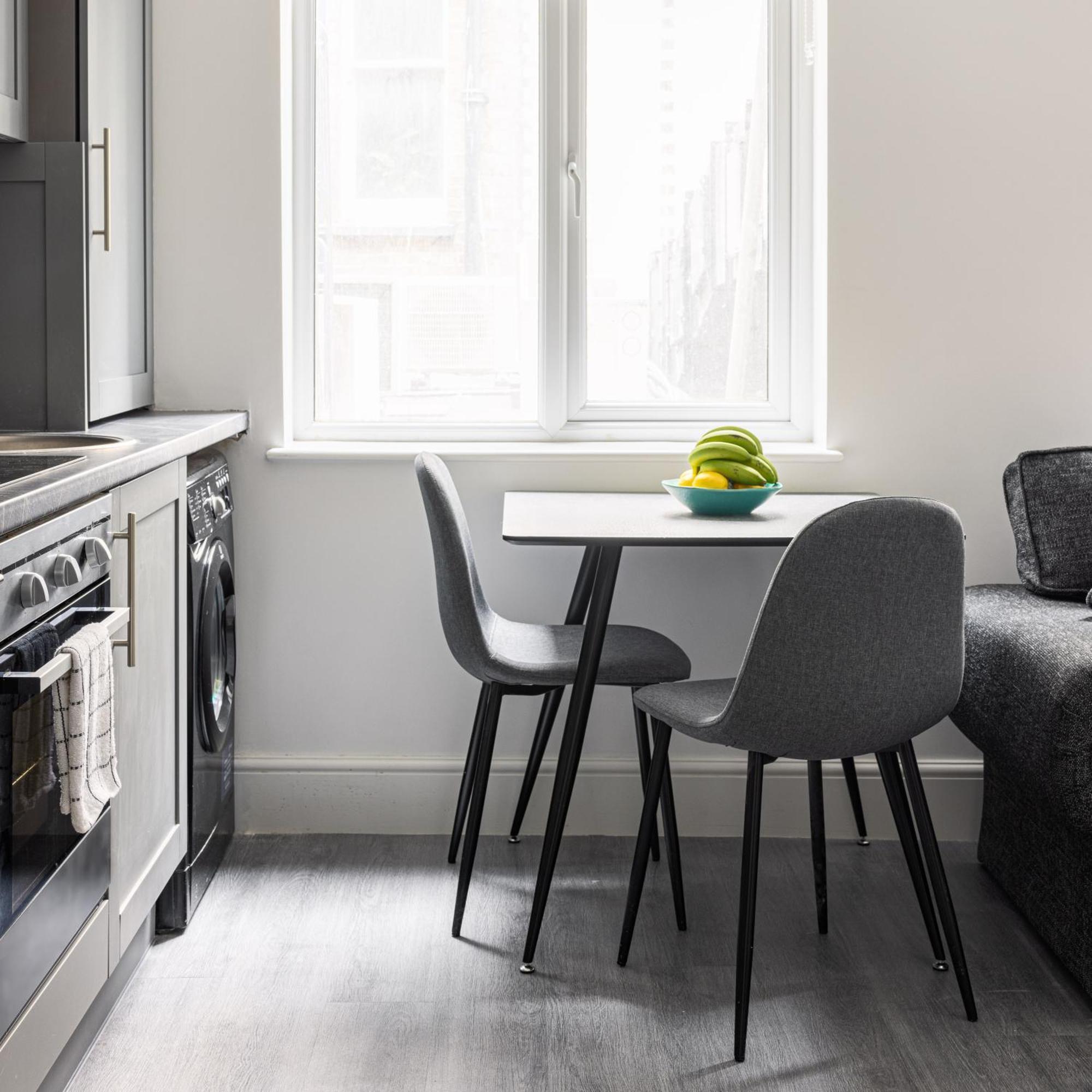 Edgware Road Apartment