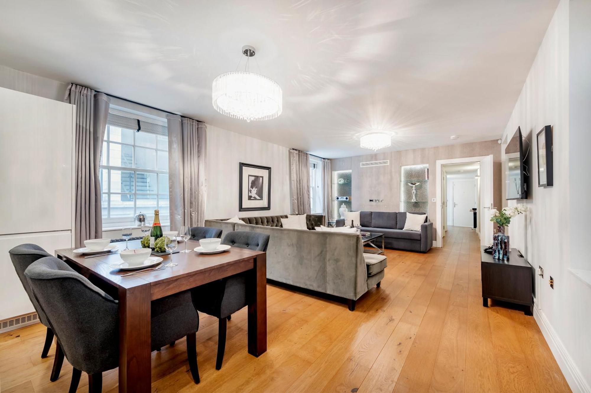 Appartement Aircon 2 Bedr, 3 Beds, 2 Bath Covent Garden, Subway