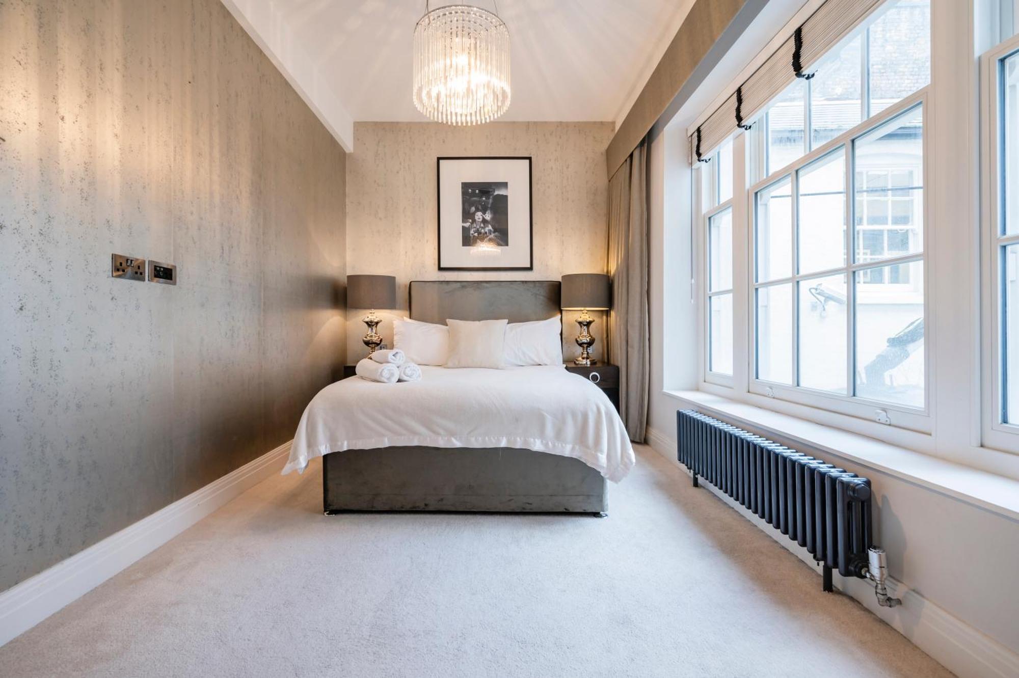 Aircon 2 Bedr, 3 Beds, 2 Bath Covent Garden, Subway Londen