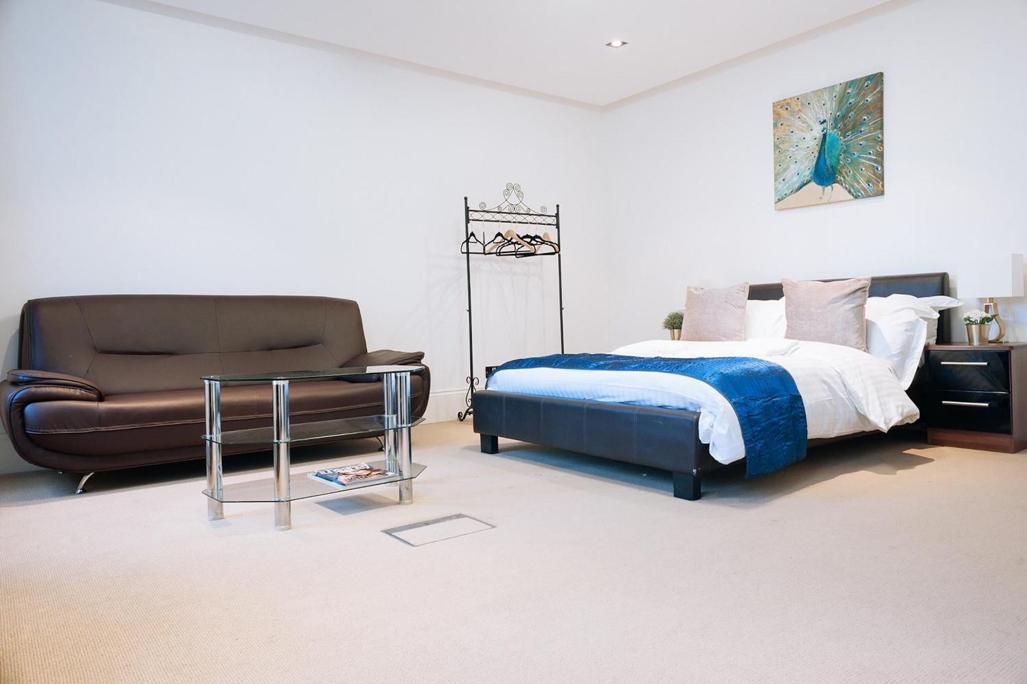 Hotel Curzon Residences
