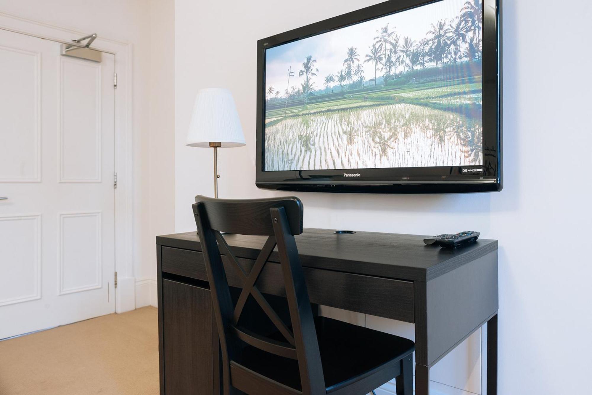 Hotel Curzon Residences *