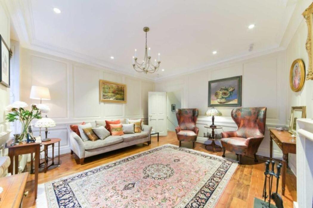 Apartment Royal Victorian Regency Palace *