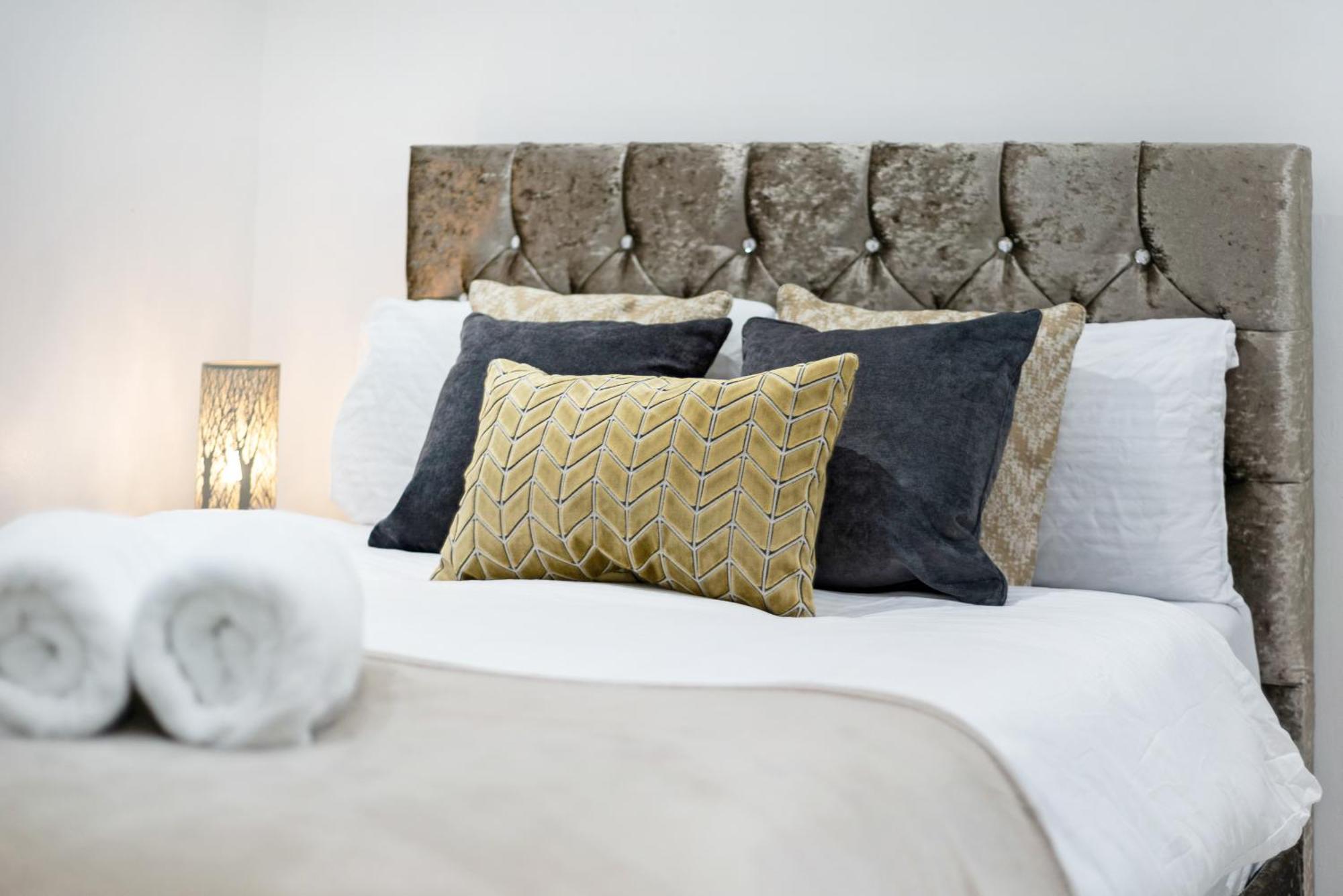2bd Flat Opp Harrods - Sleeps 5 * Londen
