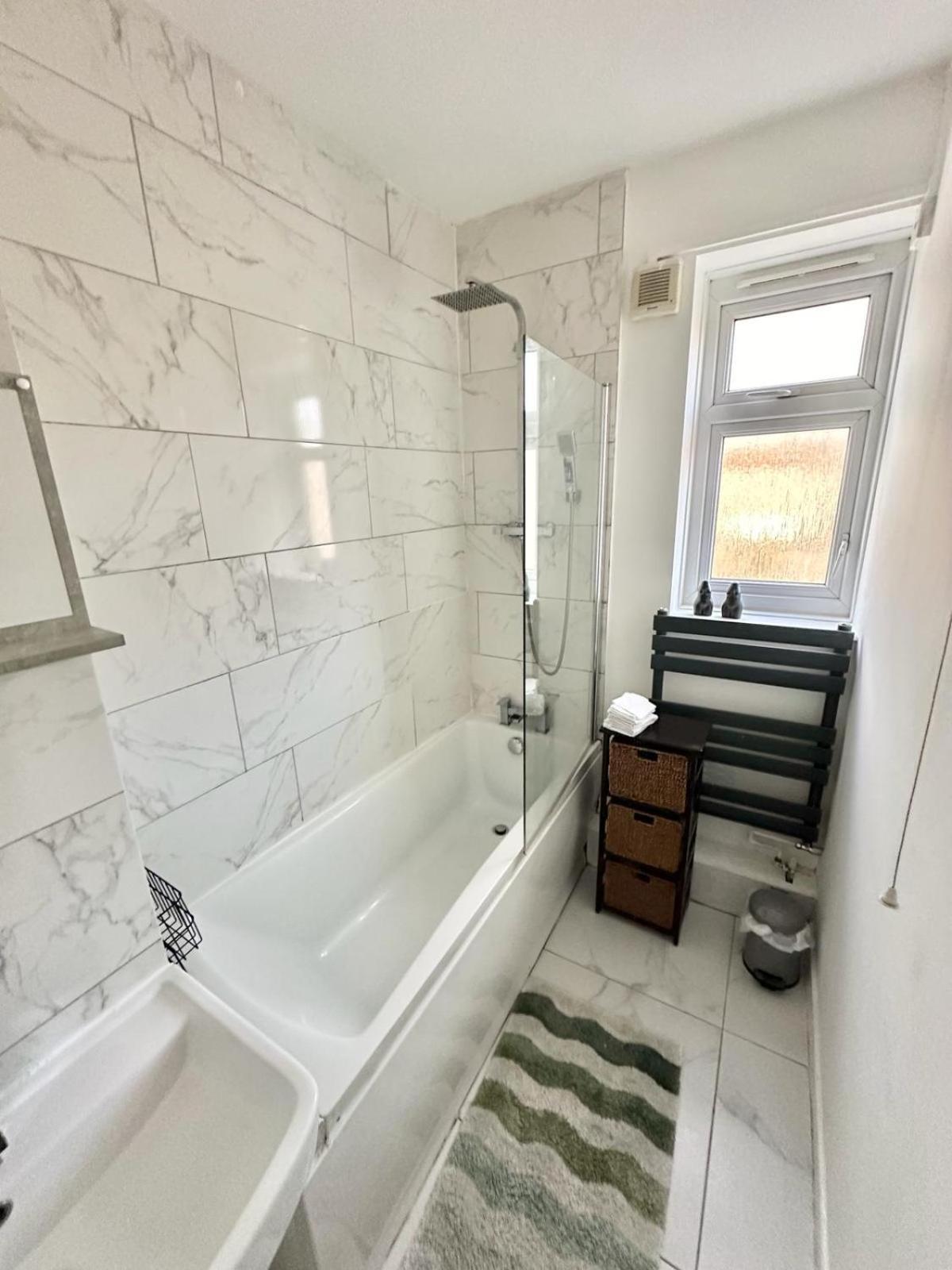 Apartment 2 Bed Near Nine Elms Station *
