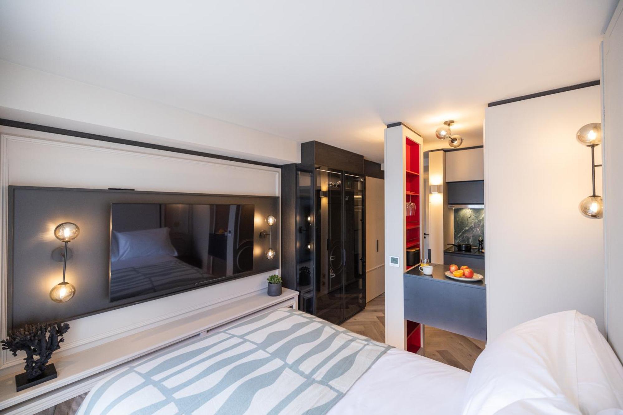 The Brondesbury By Nestor Apartment *