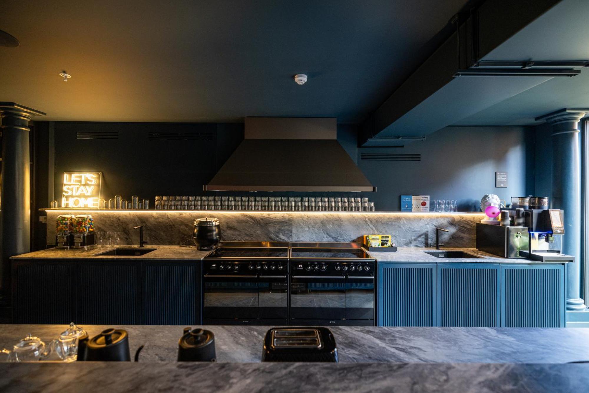 The Brondesbury By Nestor