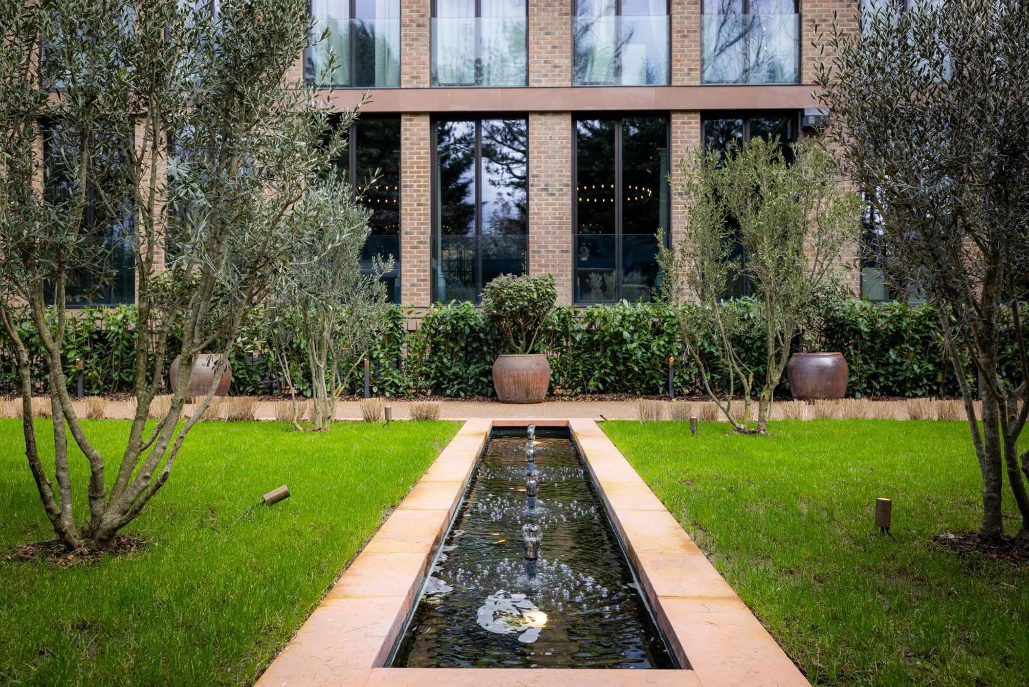 Apartment The Brondesbury By Nestor