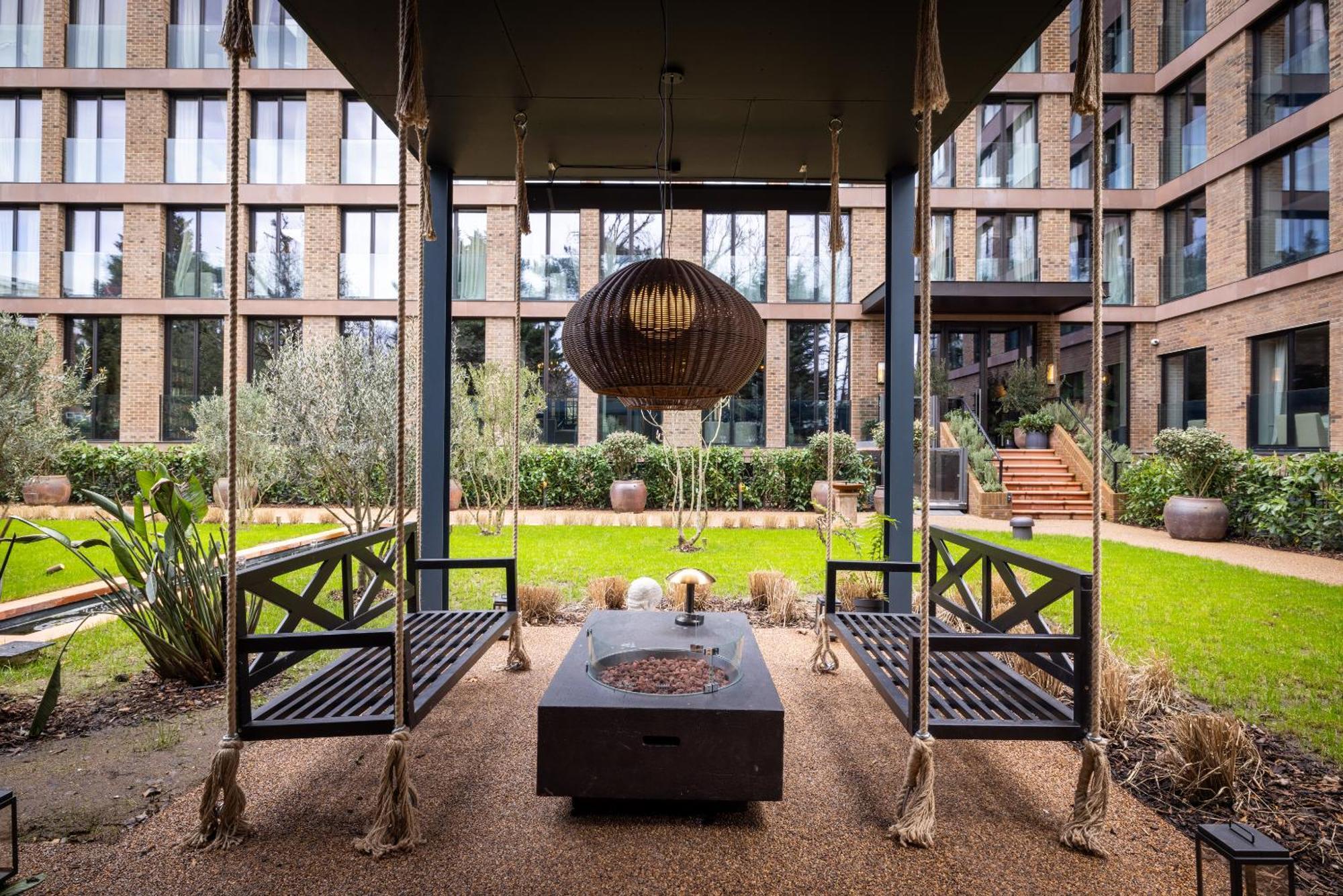 The Brondesbury By Nestor Apartment London