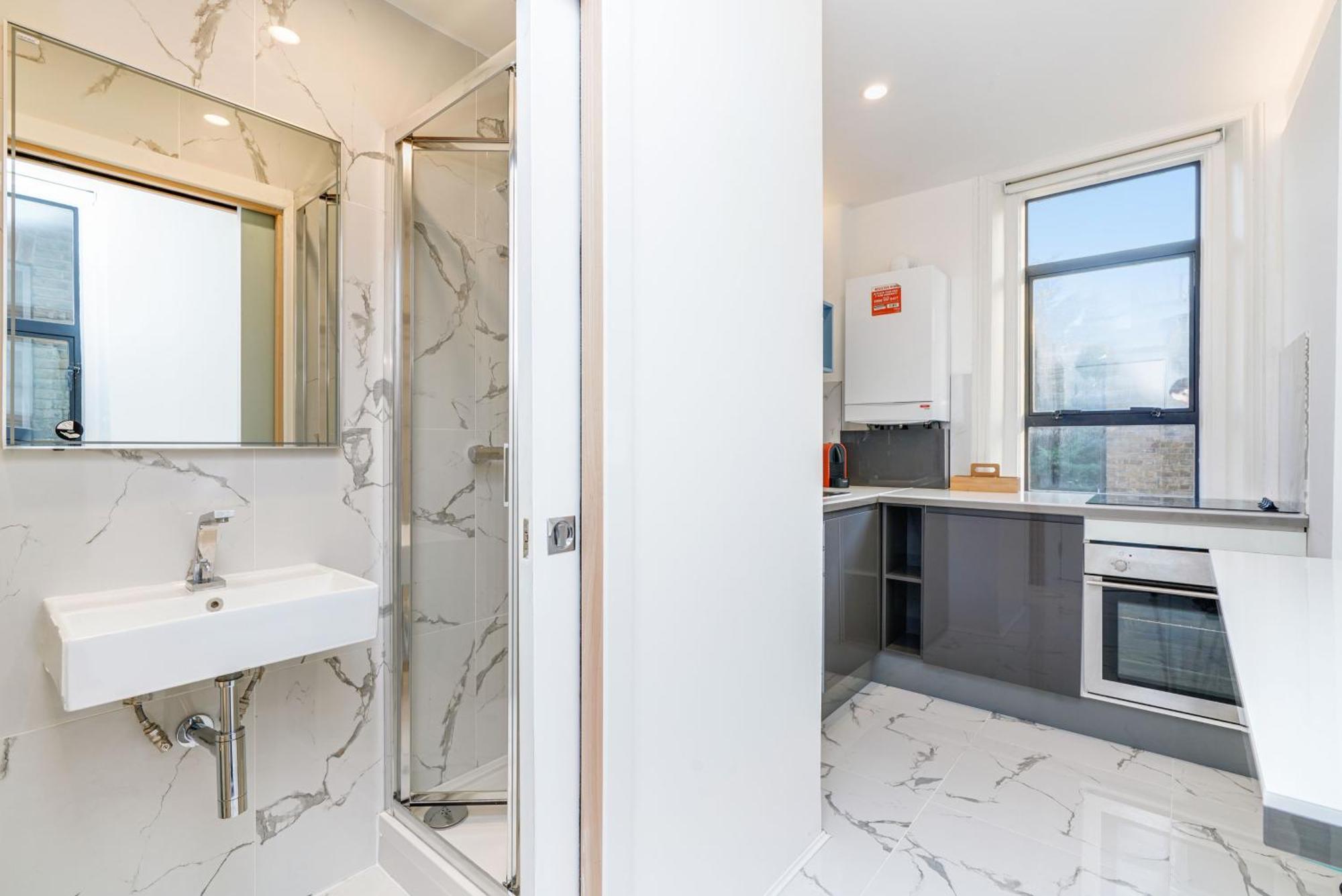 Unique 1 Bedroom Flat Apartment London