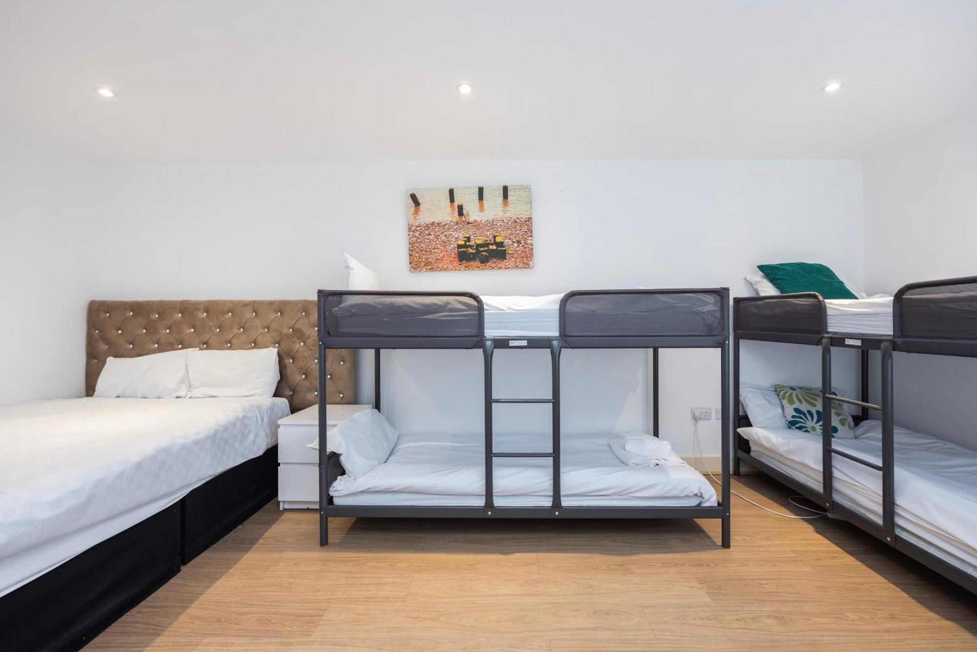 Heads On Bed - Docklands Canary Wharf Excel Appartement Londen