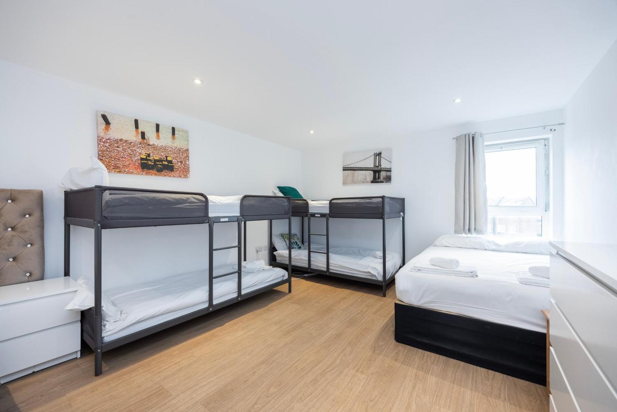Heads On Bed - Docklands Canary Wharf Excel Appartement Londen