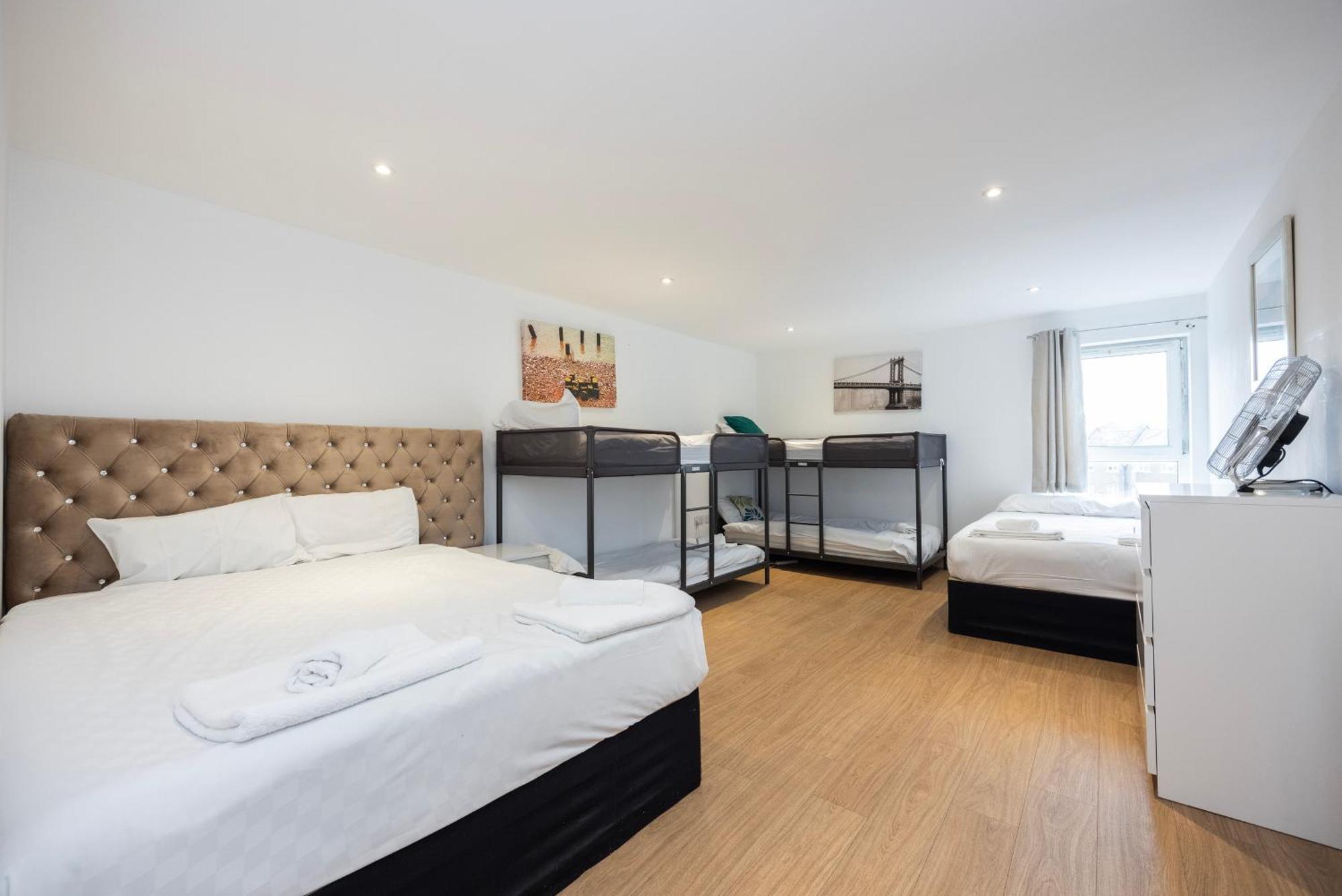 Appartement Heads On Bed - Docklands Canary Wharf Excel Londen