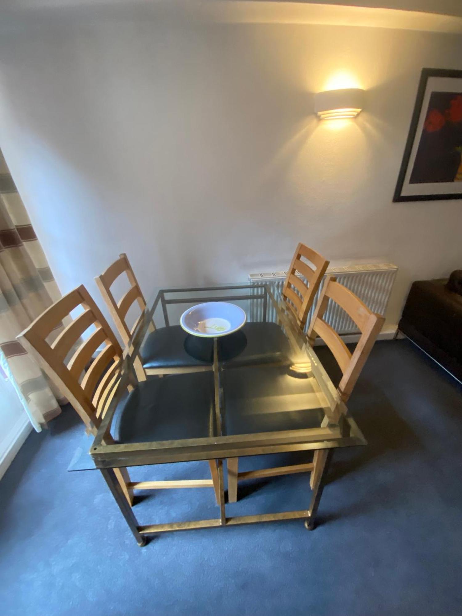 Mayfair Spacious Apartment *