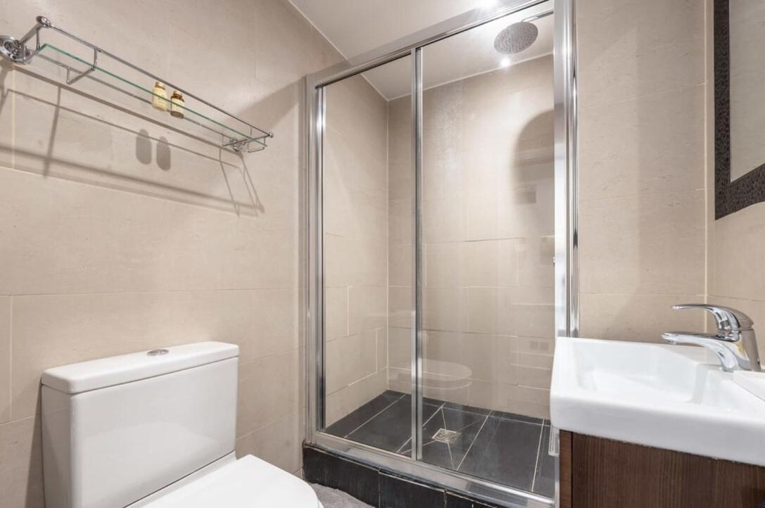 Mayfair Residences Apartamento