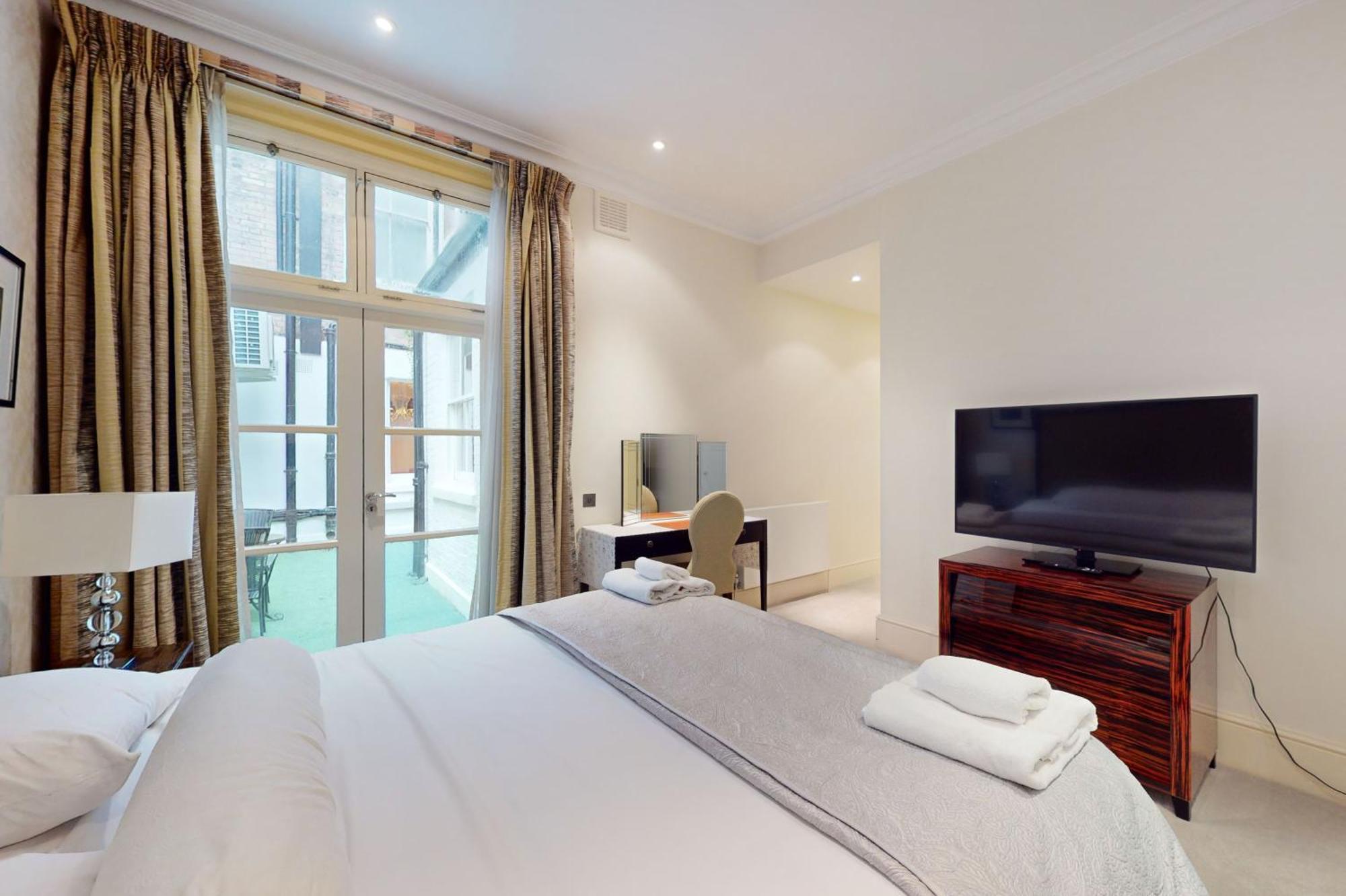 Stunning 2bd Flat In South Kensington With A Patio *