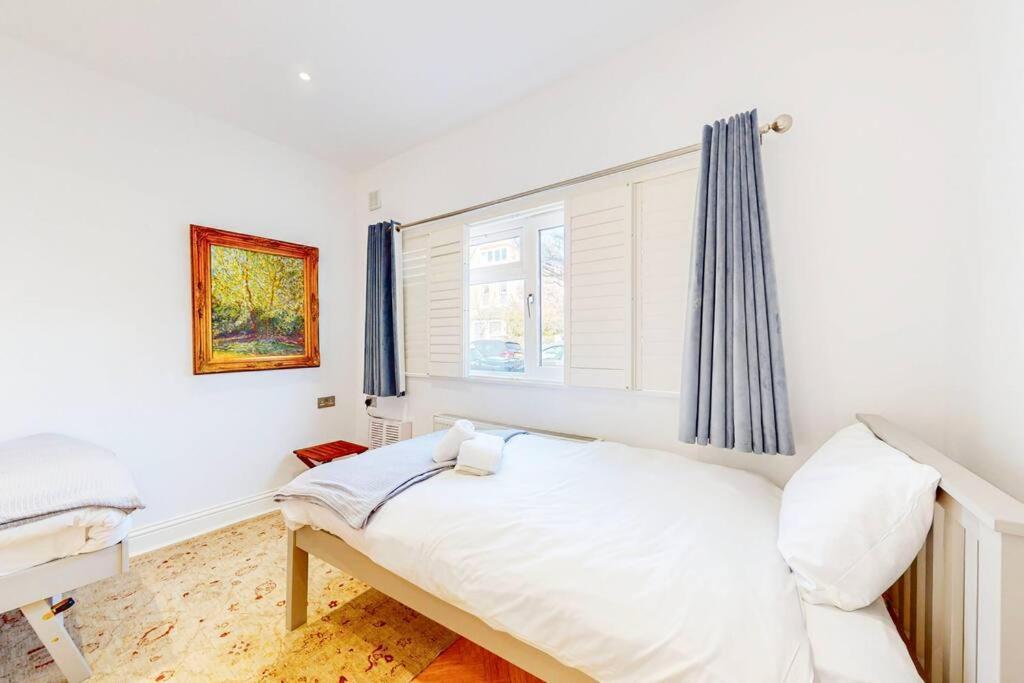 Cosy 2bed Garden Flat In Wimbledon Near The Tube