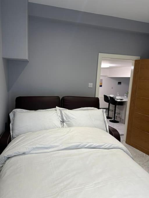 Stylish Entire 2bed *