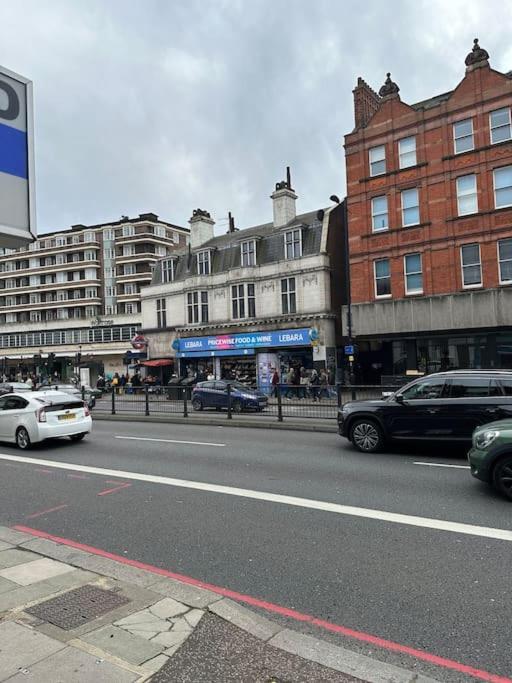 Stylish Entire 2bed Apartment *