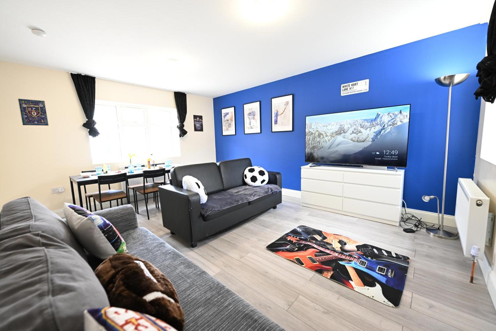 Spacious 5 Bedroom House Next To Tottenham Stadium * Londen
