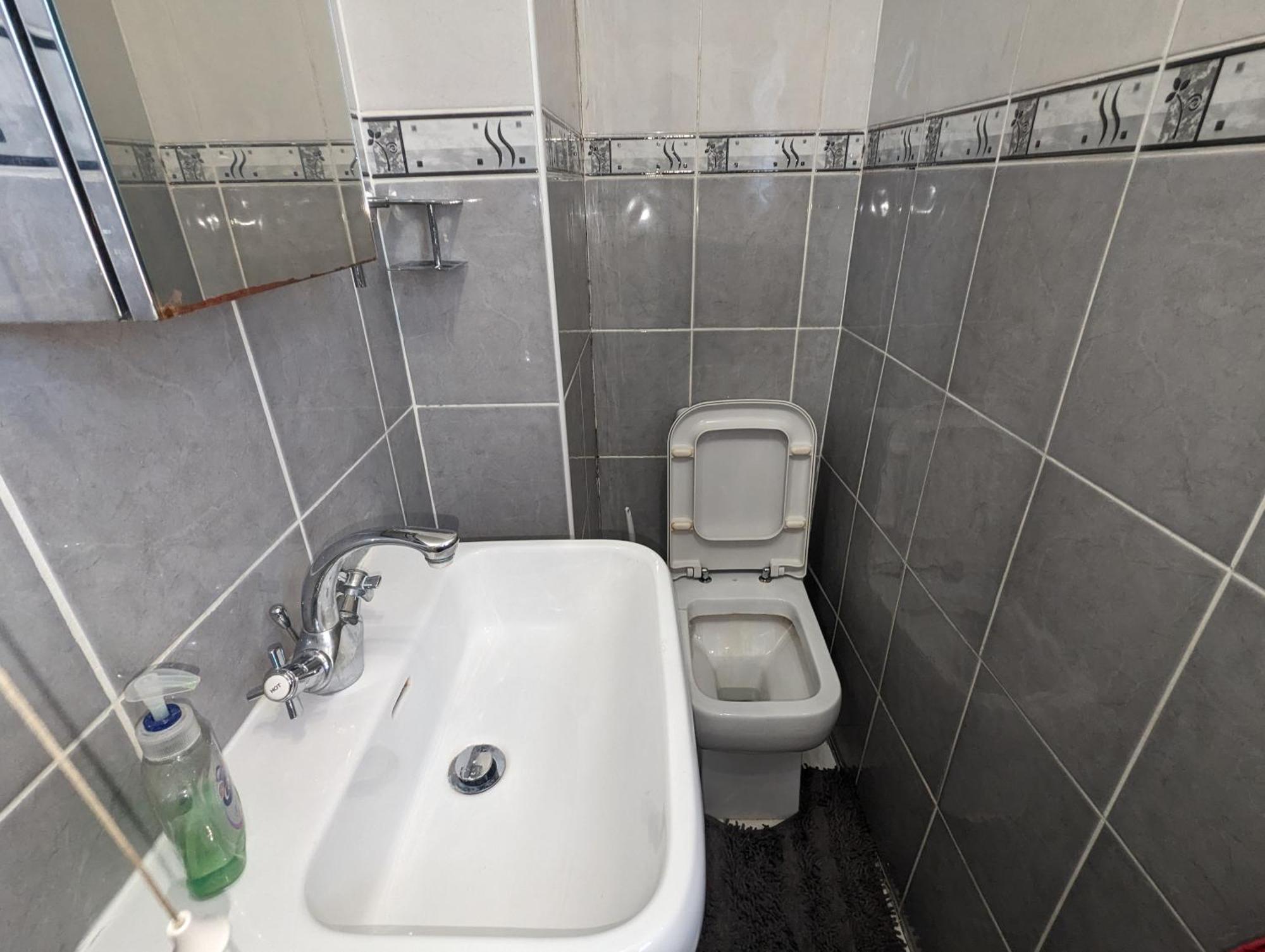Stepney Green Self Contained Studio Londres
