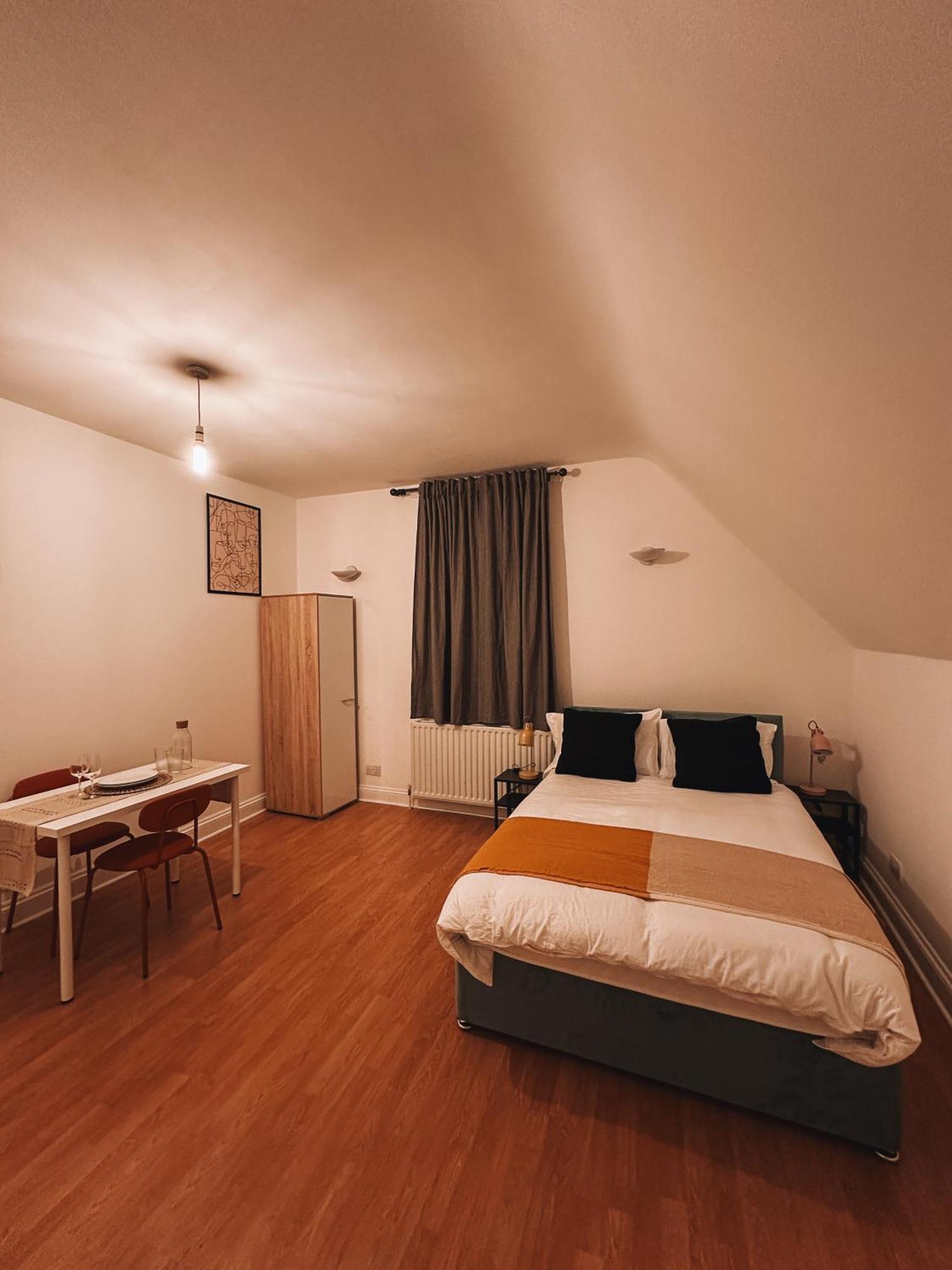 Gasthuis Spacious 3 In Tooting