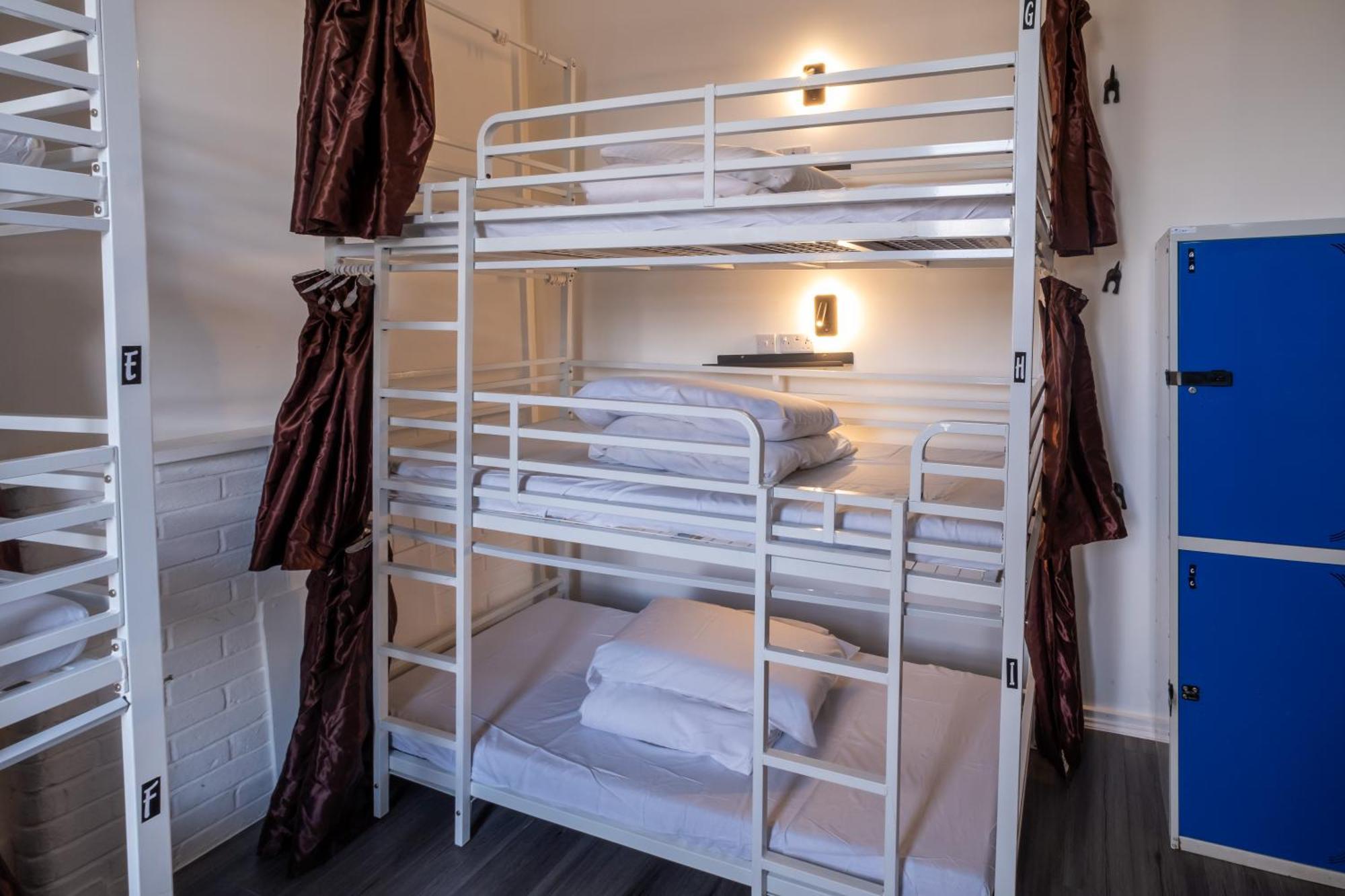 Book A Bed Hostel *