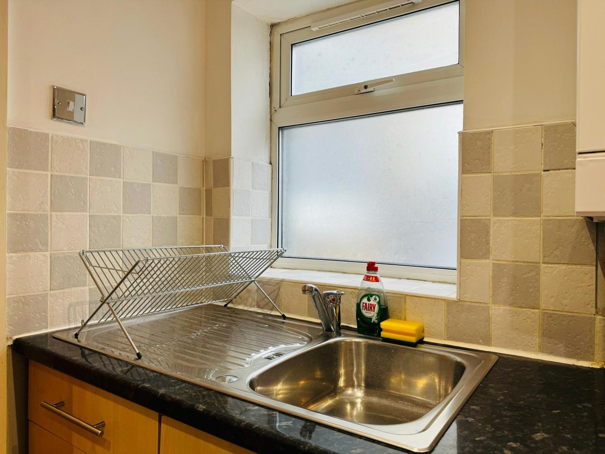 Falcon - 2 Bedroom Ground Floor Flat In Appartement *