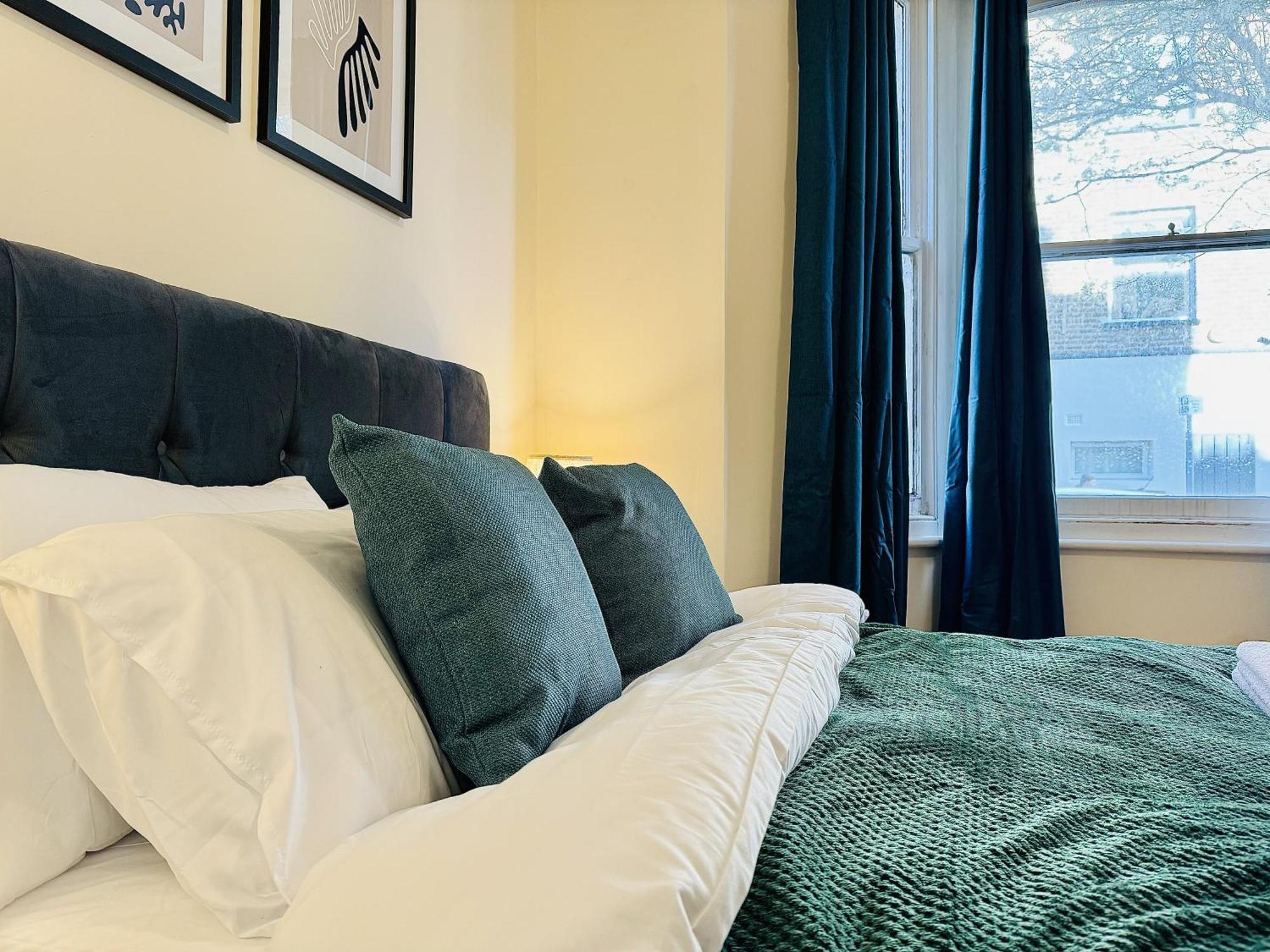 Appartement Falcon - 2 Bedroom Ground Floor Flat In