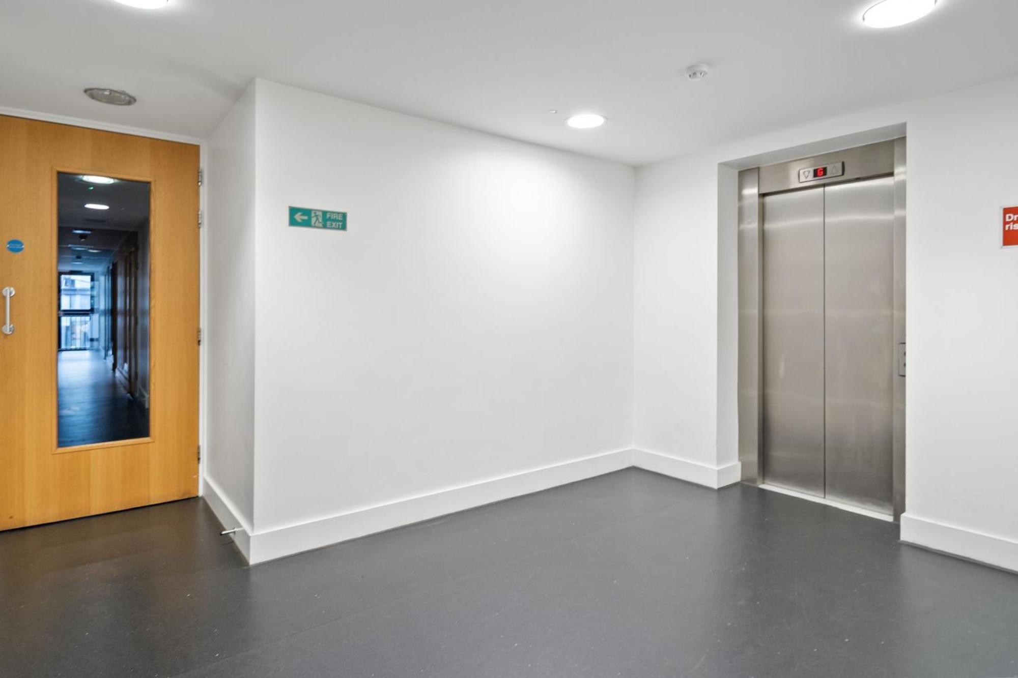Apartment Livestay - Modern Two Bed In Stratford