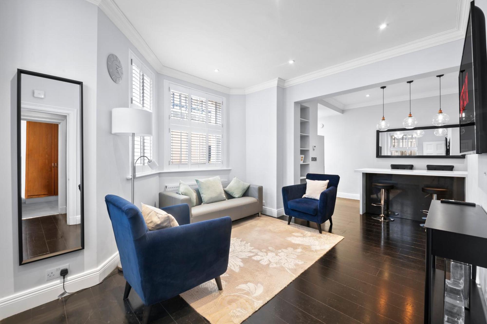 Sg, Prime South Kensington Luxury Apartment