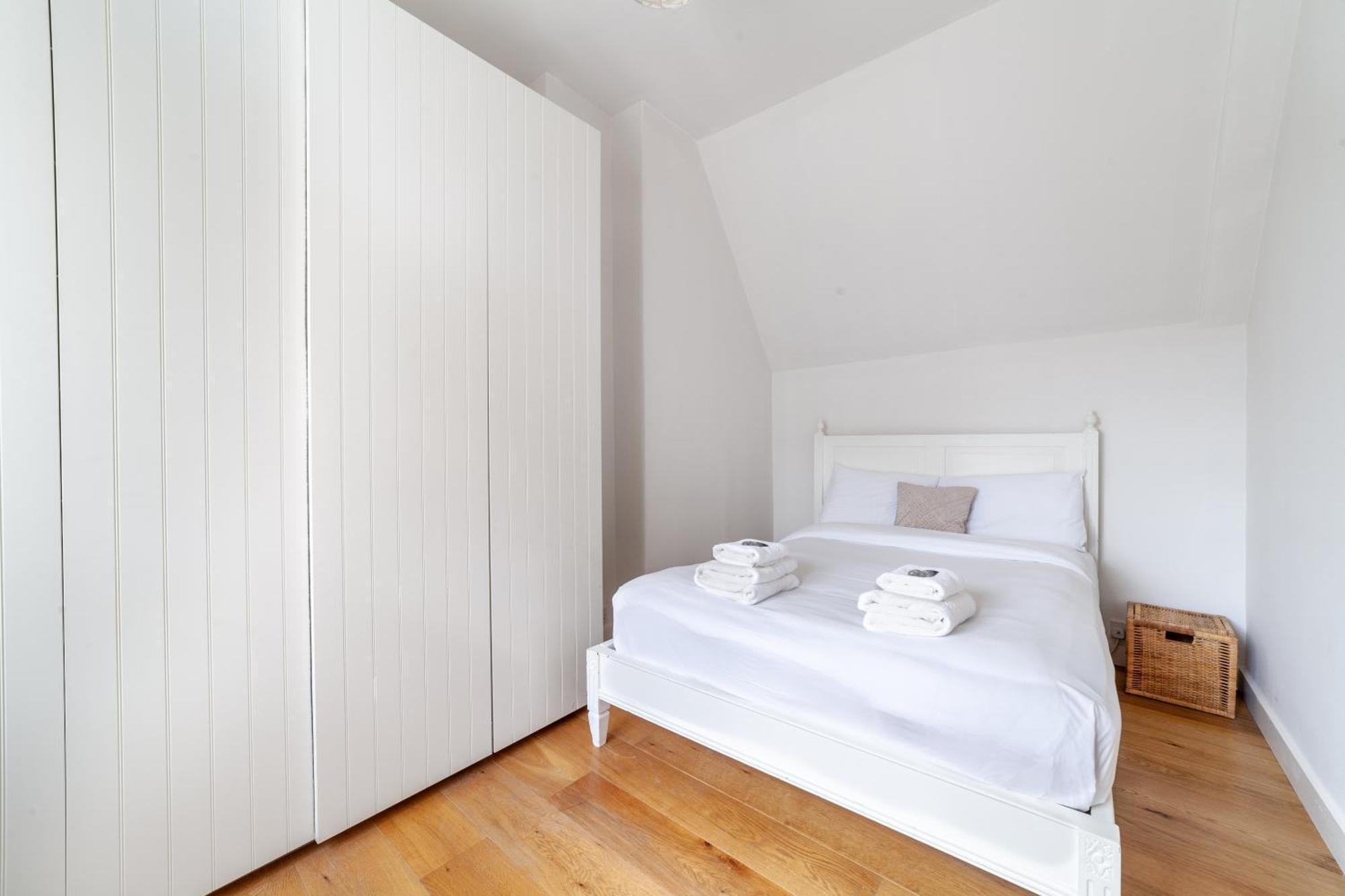 Exceptional Floor 1br In Fitzrovia Apartment