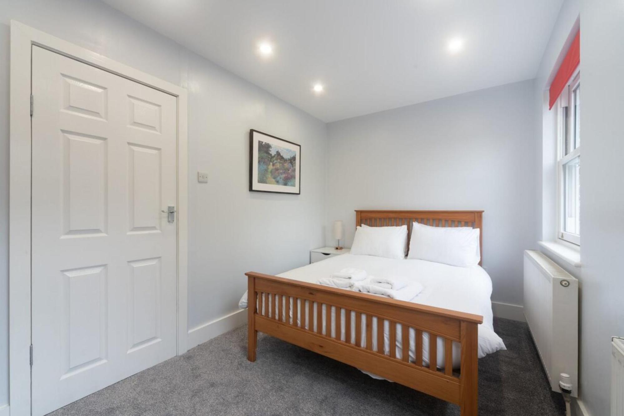 St John's Hill Duplex * London