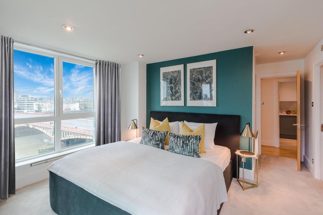 Thames View In Town! Large Luxxe Nomad Design Family Appartement Londen