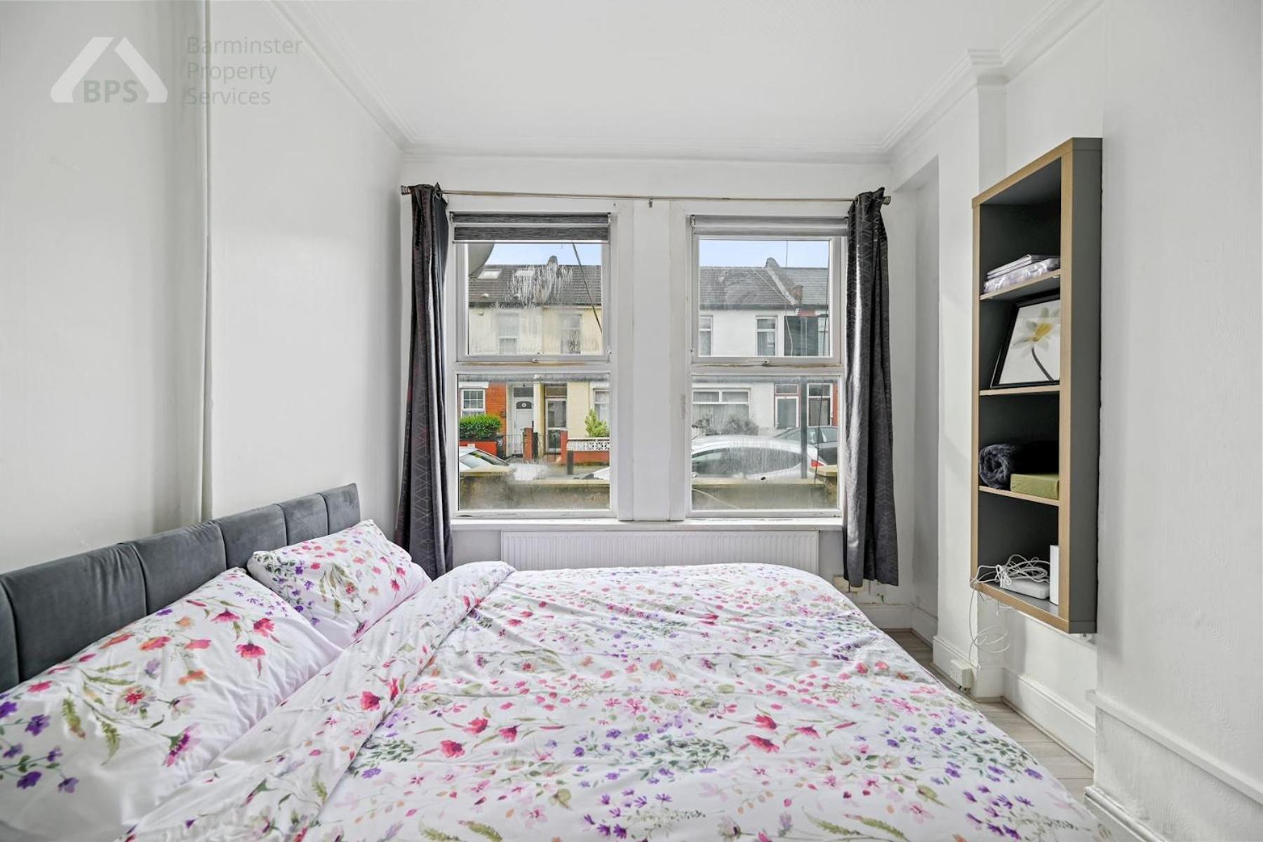 Cosy Tottenham Sleeps 4
