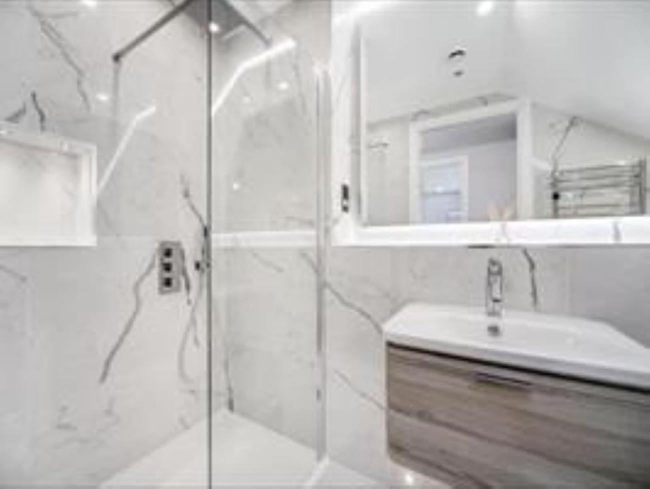 By Rehoboth - Porteus Way Apartment London