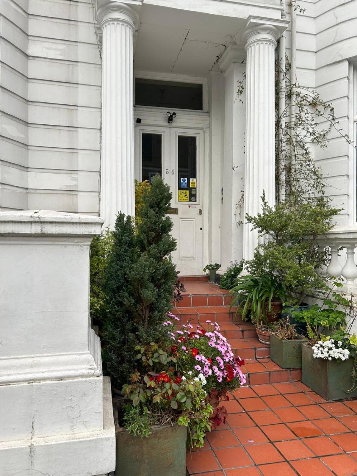 Luxury In Paddington Apartment