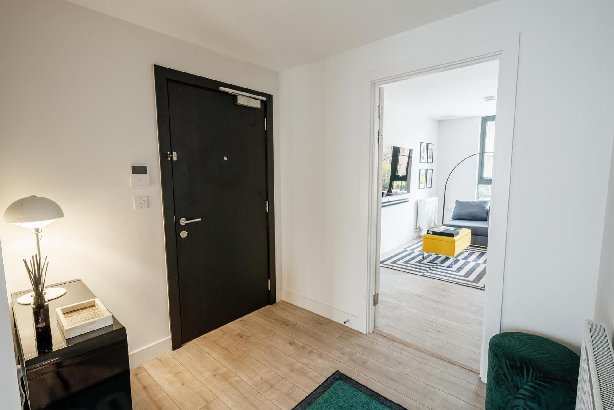 Lovely 1-bed In Apartment London