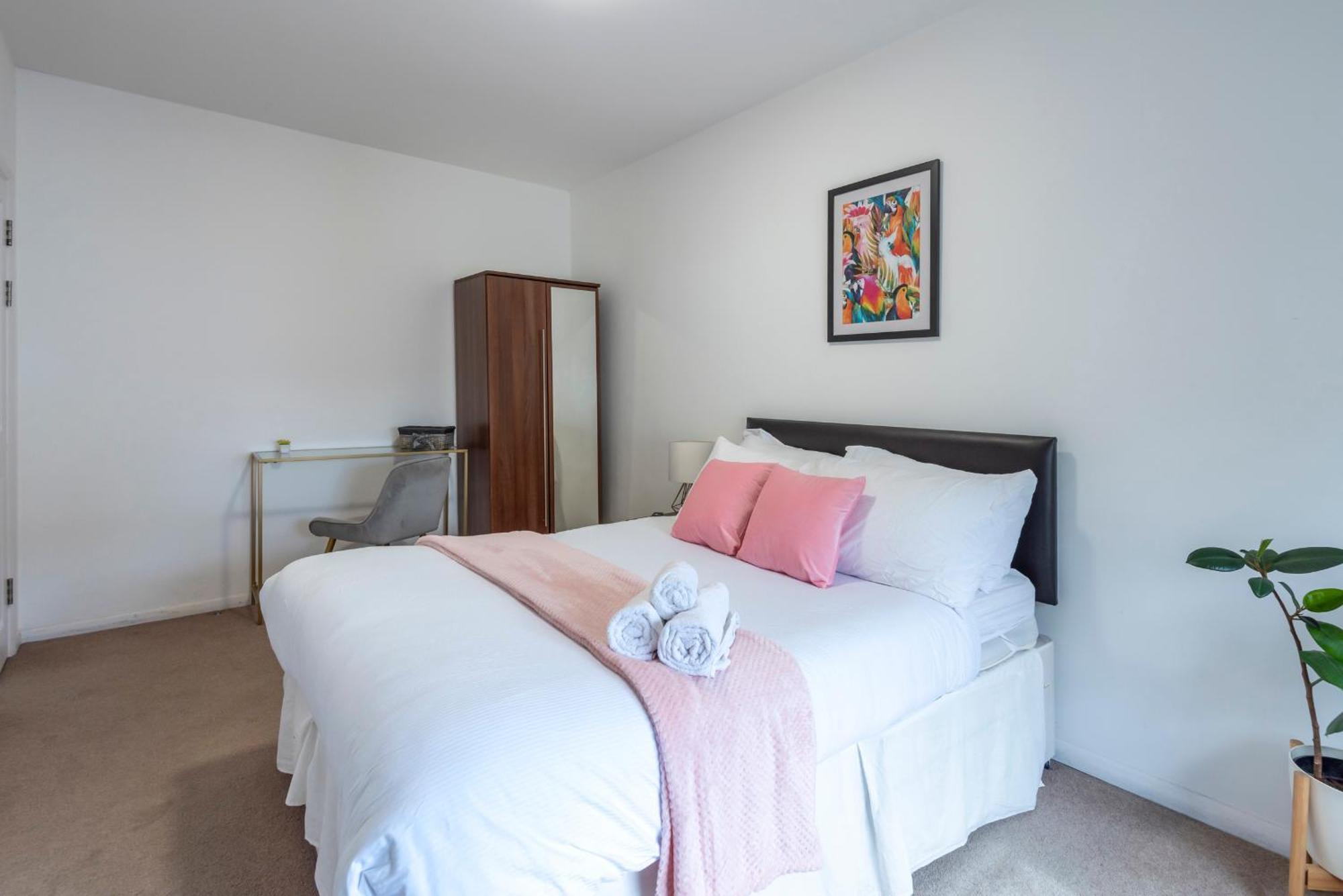 Homestay Dazzling Near Paddington/elizabeth Stn London