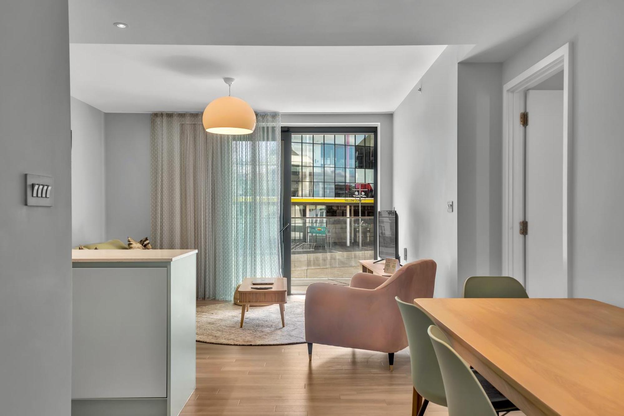 Mysquare Spacious Two Bedroom At Wembley Park * London